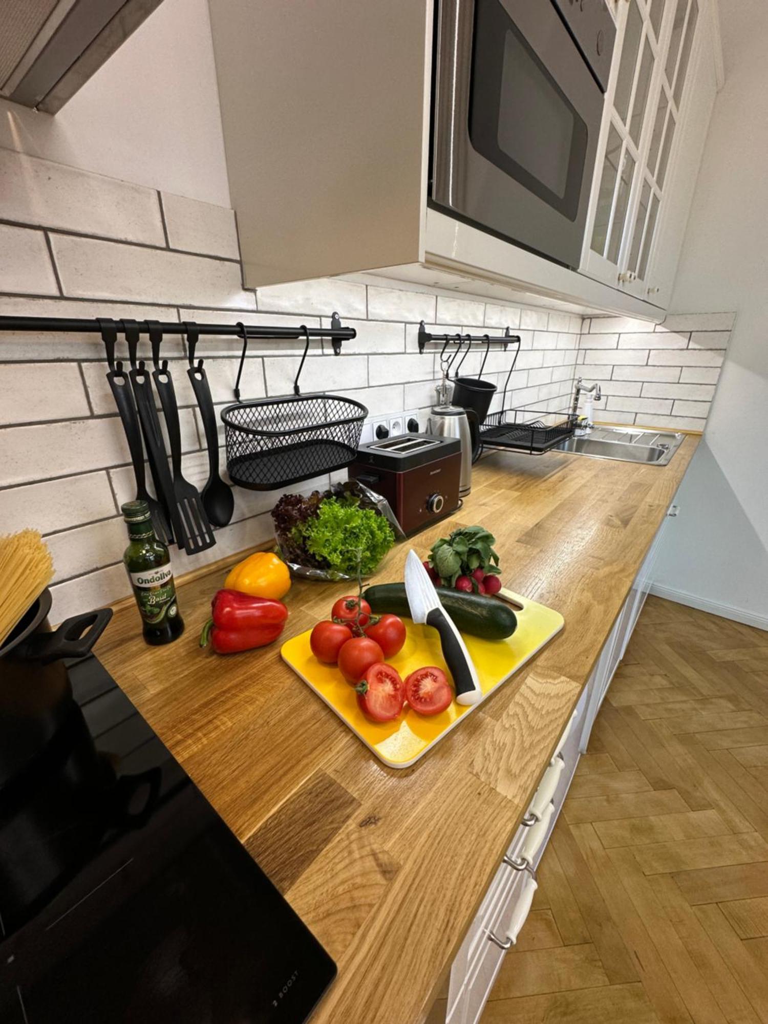Karlin Oasis 2-Bedroom Apartment Prague Exterior photo