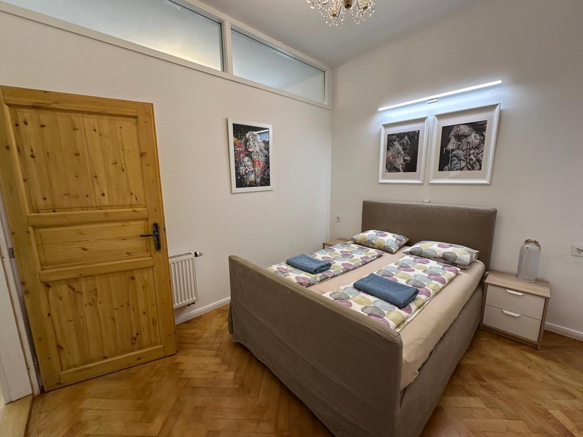 Karlin Oasis 2-Bedroom Apartment Prague Exterior photo
