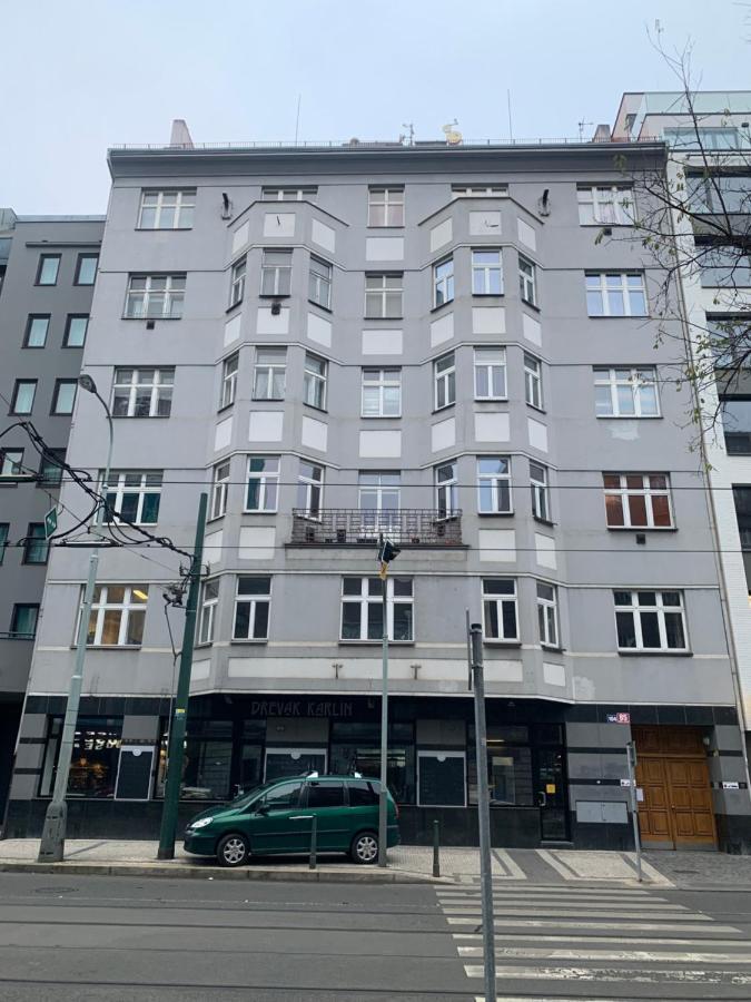 Karlin Oasis 2-Bedroom Apartment Prague Exterior photo